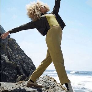 ATHLETA Brooklyn Heights High Rise Pant in Tapestry Gold